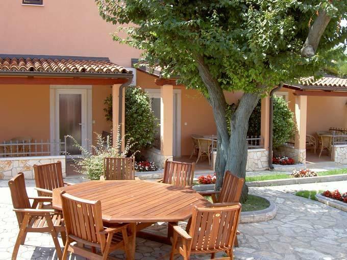 Apartments Kori Funtana Dış mekan fotoğraf