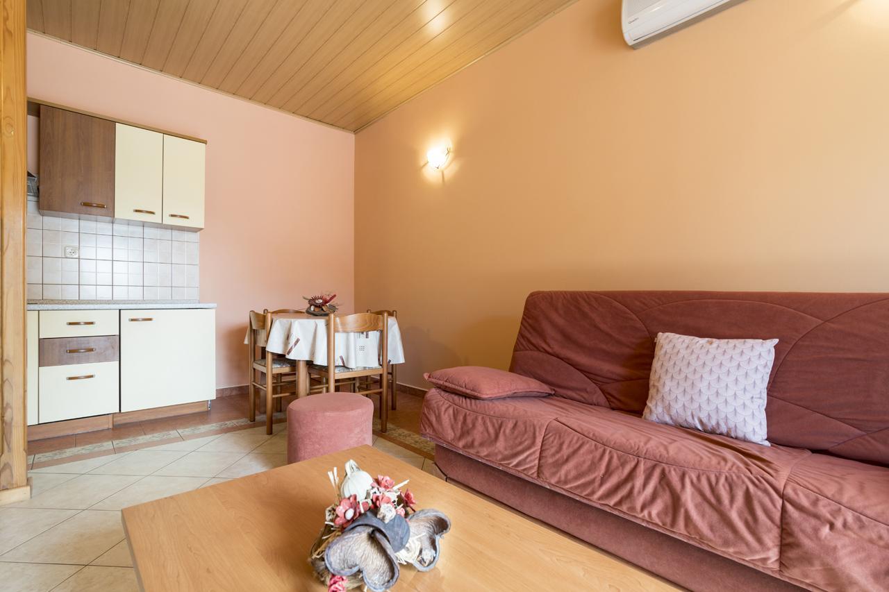 Apartments Kori Funtana Dış mekan fotoğraf