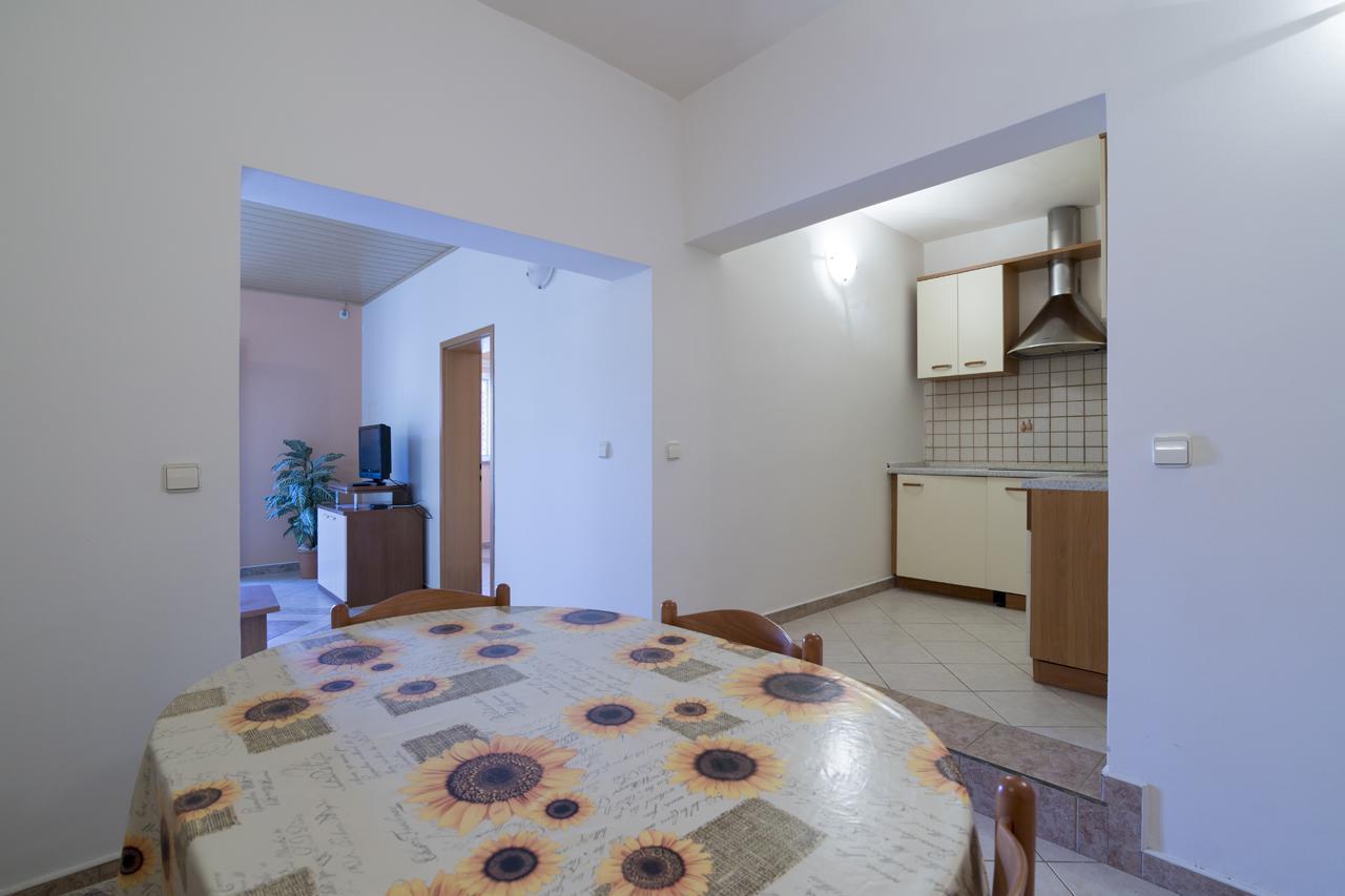 Apartments Kori Funtana Dış mekan fotoğraf
